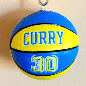 NBA "Curry 30" keychain